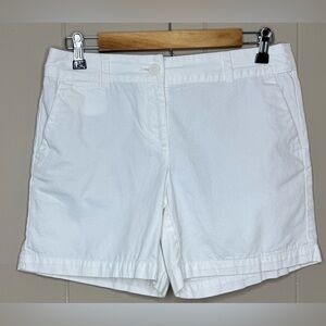 LOFT 6” 100% Cotton White Bermuda Shorts Women’s Size 2